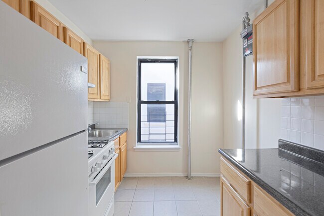 Photo - 2492 Adam Clayton Powell Jr Blvd Unit 21
