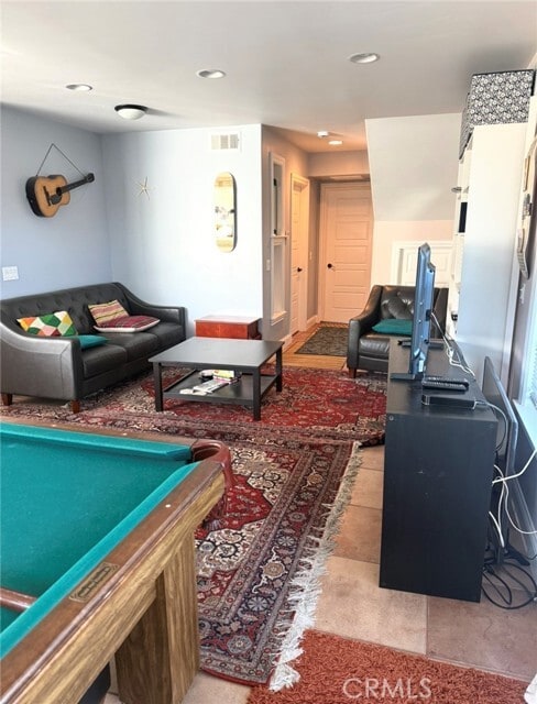 Photo - 2367 Elden Ave