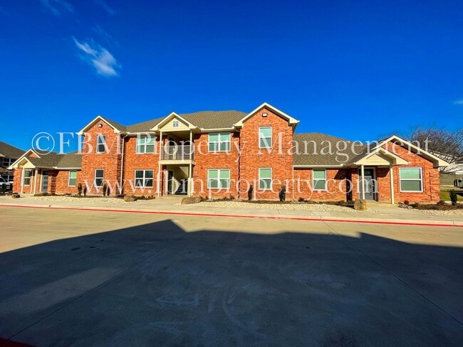 Building Photo - 1203 N Clay St Unit 122