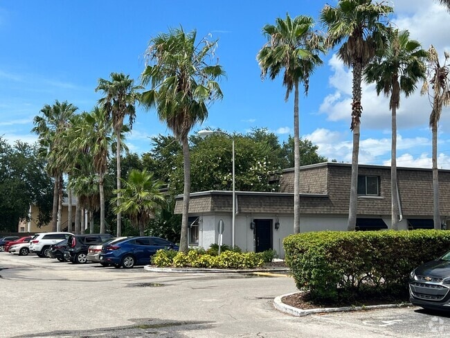 Building Photo - 1918 S Conway Rd Unit 5 Rental