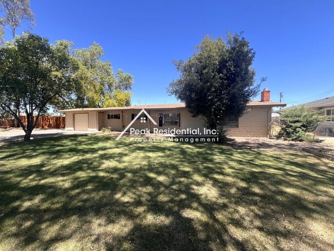 Photo - Charming Natomas 3bd/2ba Home!