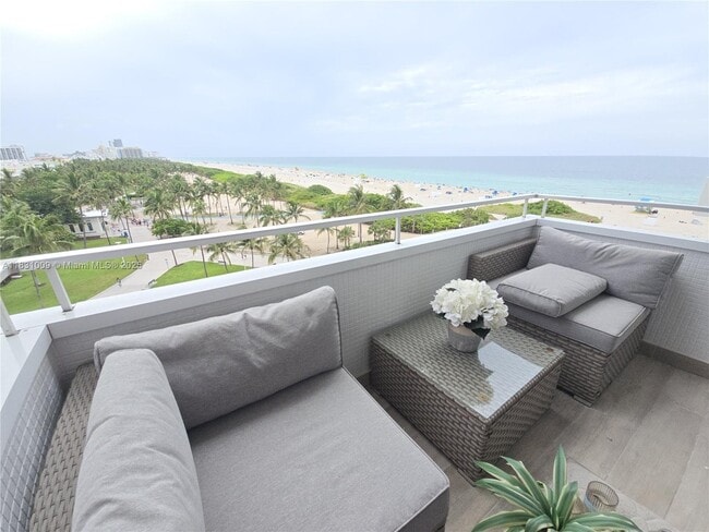 Building Photo - 465 Ocean Dr Unit 821 Rental