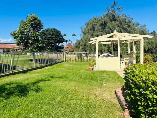 Photo - 3 bed single story home for rent  in  Shadowridge Community on the Greens