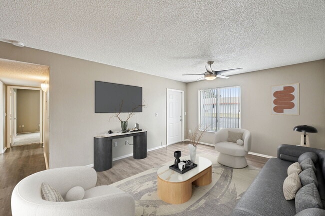 Photo - Aaron Lake Apartments