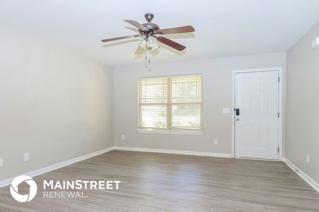 Photo - 128 Pristine Dr