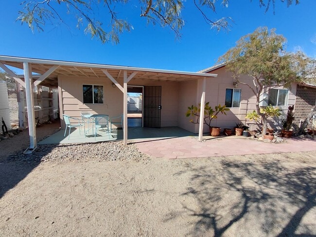 Photo - Cozy 2 Bed / 1 Bath Home with Open Space & Privacy – Ocotillo, CA