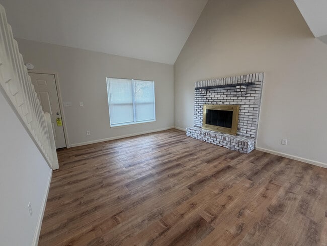 Photo - 1918 Mirtle Grove Ct