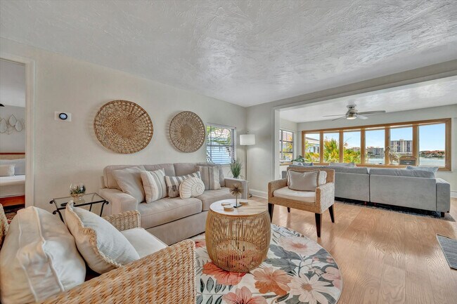 Photo - 483 E Shore Dr Unidad ID1284704P