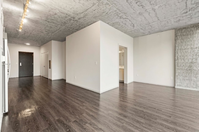 Photo - 717 S Federal St