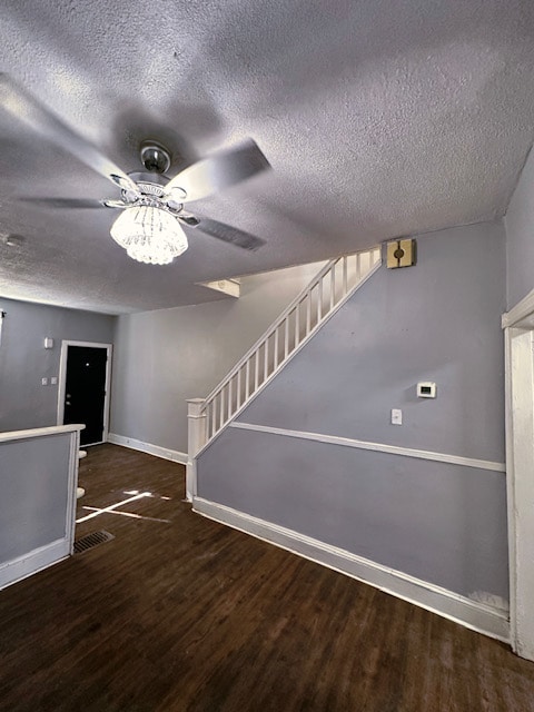 Building Photo - 2859 LeCount St Rental