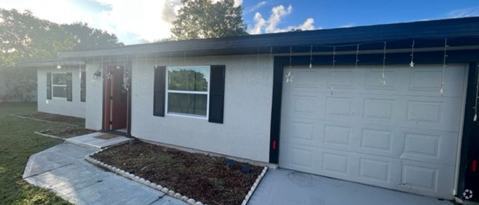 Building Photo - 1450 Mariposa Dr NE Rental