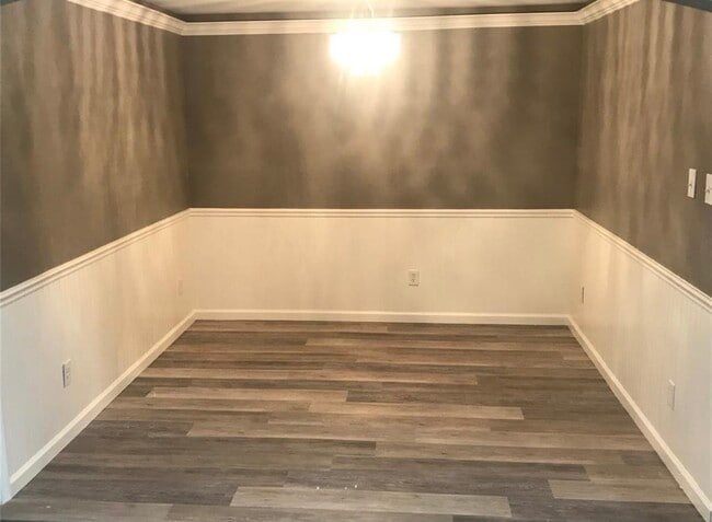 Photo - 2515 Jackson