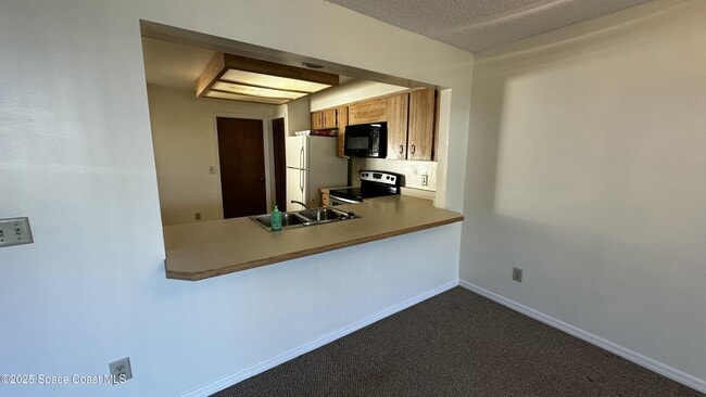 Photo - 2710 Park Pl Blvd