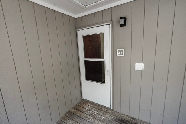 Front Door - 229 E King St Unit Kingswood Condo #29