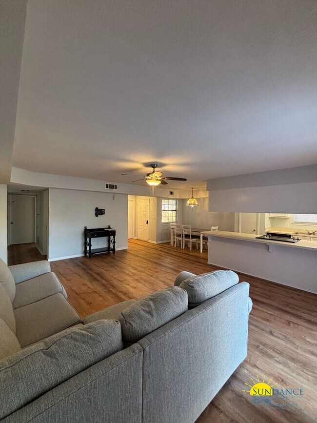 Photo - Beautiful 3 Bedroom Home Near Eglin AFB & ...