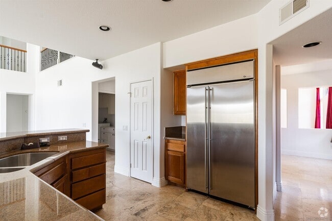 Building Photo - 2128 Sun Valley Rd Rental