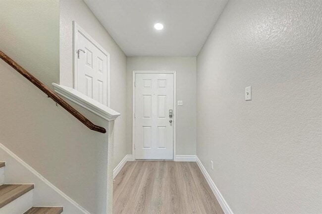 Photo - 3413 Bach Dr