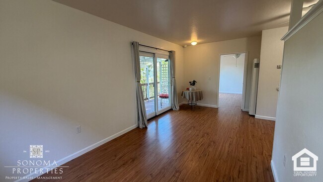 217 1st St W