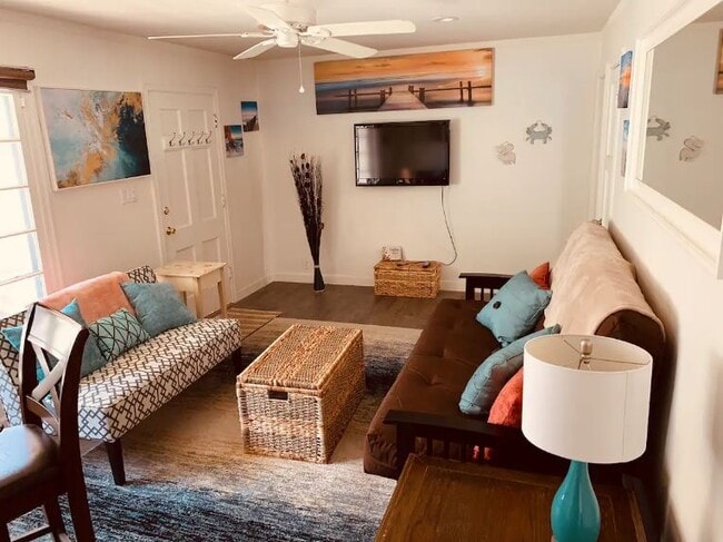 Living Space - 280 Sunset Dr Unit #2