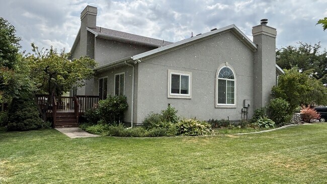 Photo - Beautiful Orem Home