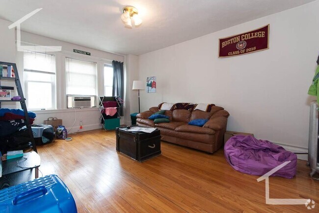 Building Photo - Amazing Brighton 2 bed available 6/1 Rental