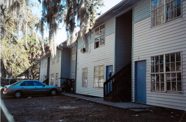 Photo - Morgan Woods Apartments