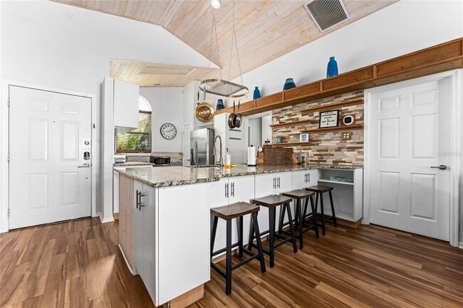 Photo - 8601 Cavendish Dr