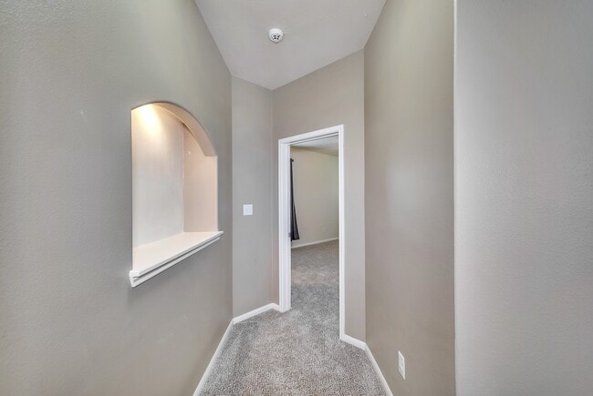 Photo - 5210 Lakota Trail