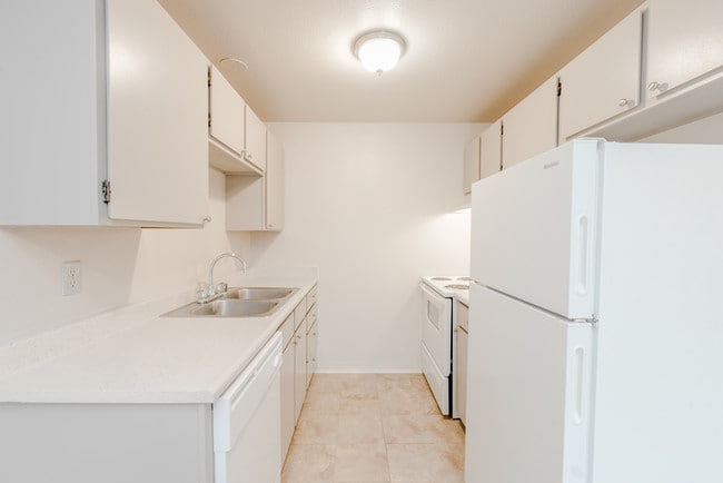 Elm Valley Apartments