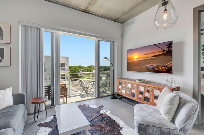 Photo - 111 SE 2nd St Condo Unit 402