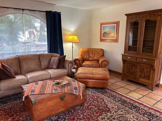 Photo - Short-Term Fully Furnished Rental – Available Now!