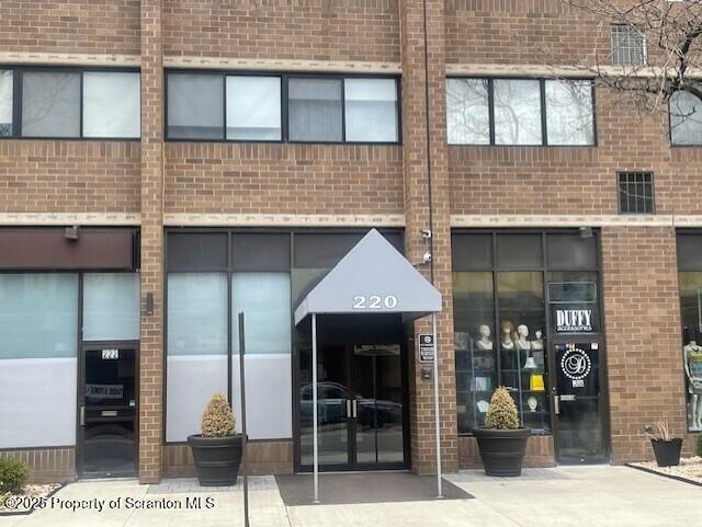 Photo - 220 Linden St Condo