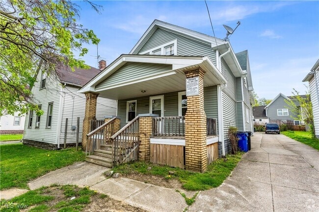 Building Photo - 3703 E 63rd St Unit 1/DN Rental