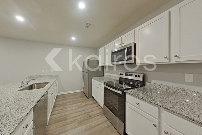 Photo - 354 Ironwood Ct