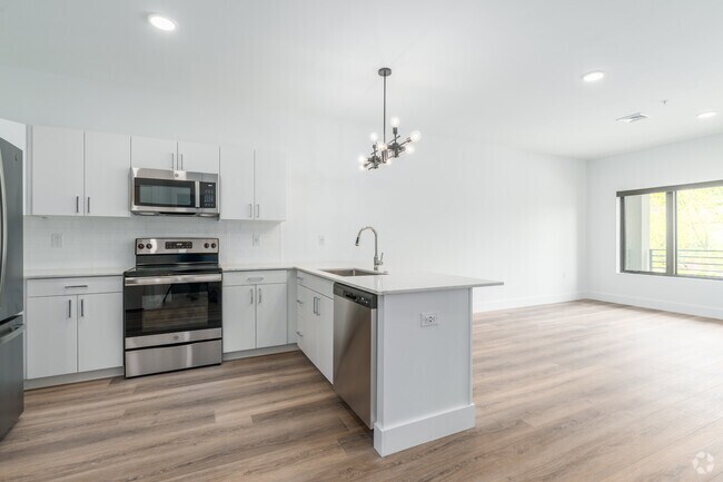 Linderman 1BR, 1BA - 717SF