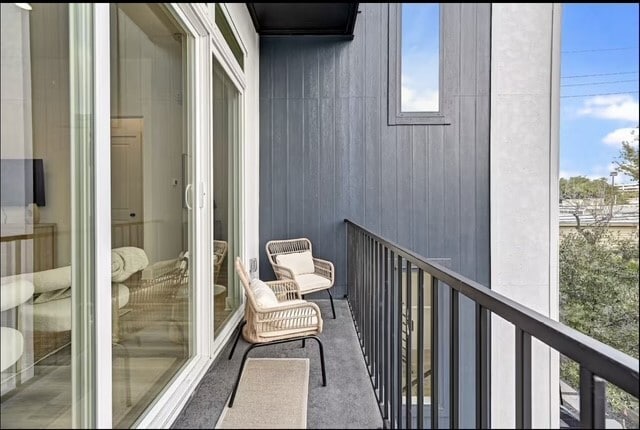 Photo - 5910 Val Verde St