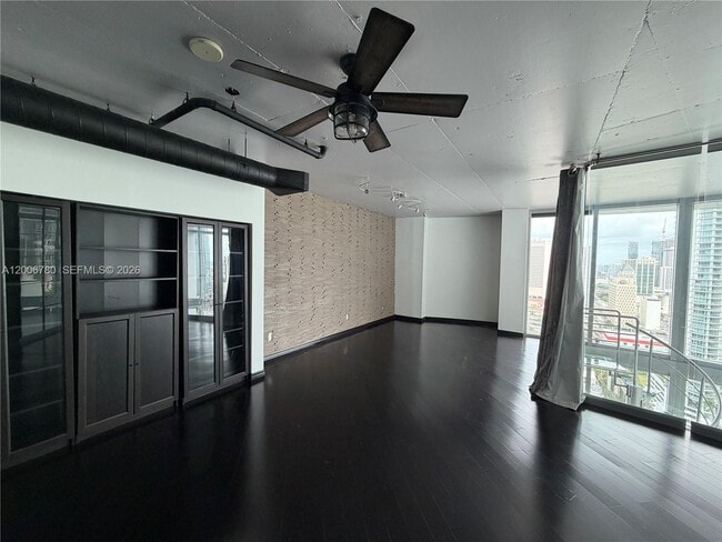 Photo - 690 SW 1st Ct Unit PHI-01