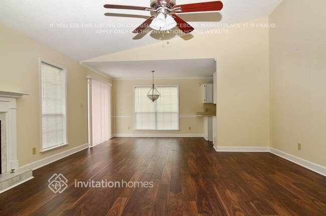 Photo - 7855 Dogwood Way