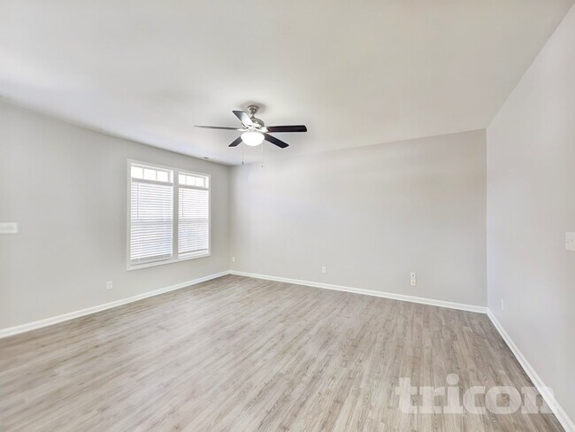 Photo - 2820 Oasis Ln