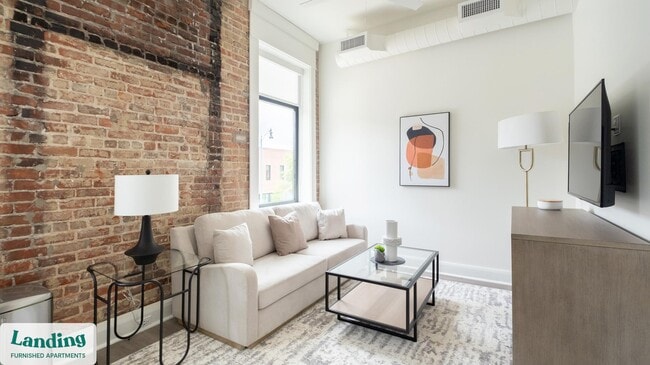 Building Photo - 425 20th St S Rental