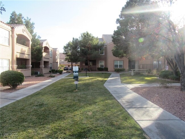 Building Photo - 8101 W Flamingo Rd Unit 1177 Rental