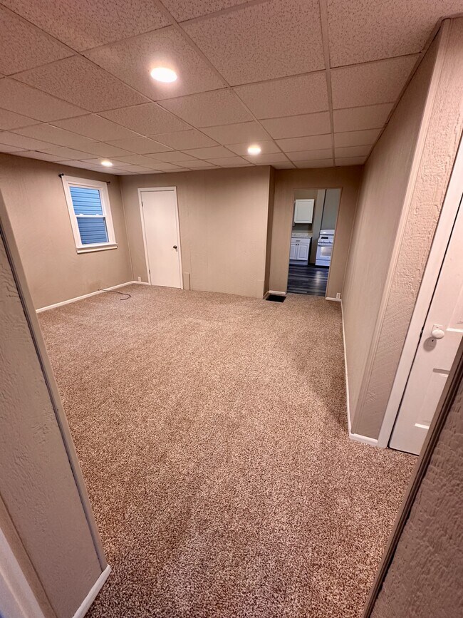 484 Forest Ave Apartments Unit 484 Zanesville, OH