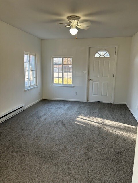 Photo - 729 Washington St