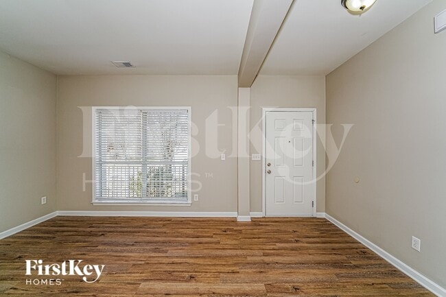 Photo - 535 Bentmoor Dr