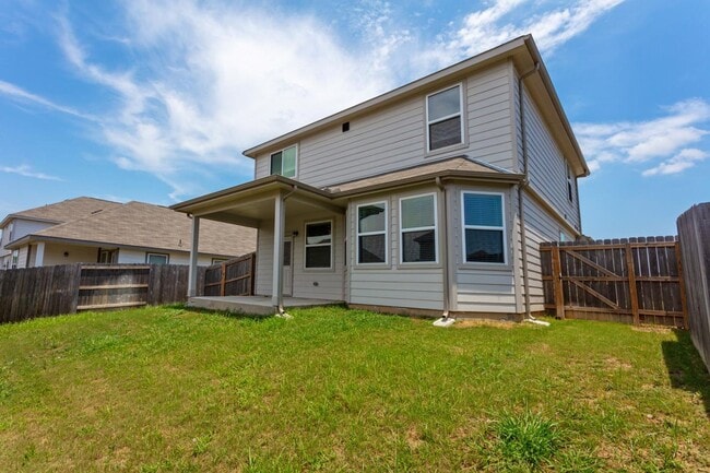 Photo - 5 bedroom 2.5 bathroom