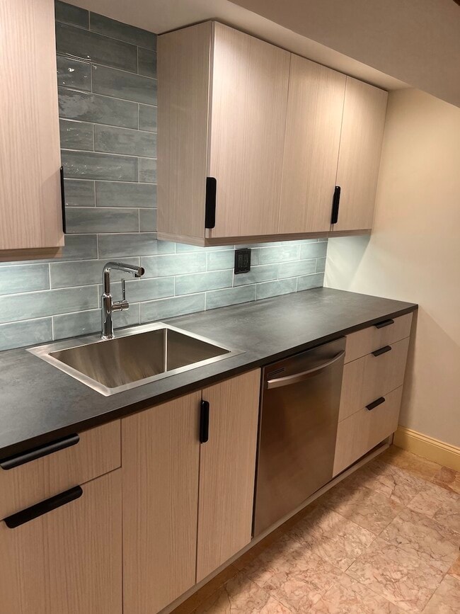 Photo - 1878 Monroe St NW Unit Mt Pleasant Apt B