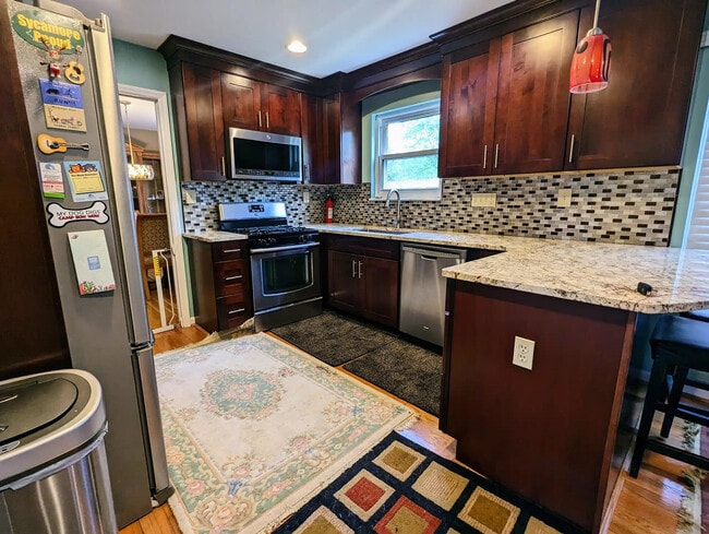 Photo - 9949 Tollgate Ln