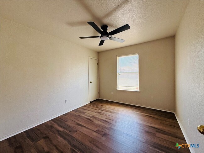Photo - 2801 Lucille Dr