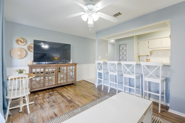 Photo - 17614 Front Beach Rd Unit SI FL1-ID1596278P