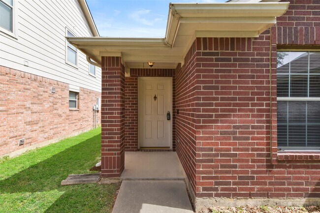 Photo - 21106 Blackbluff Ct